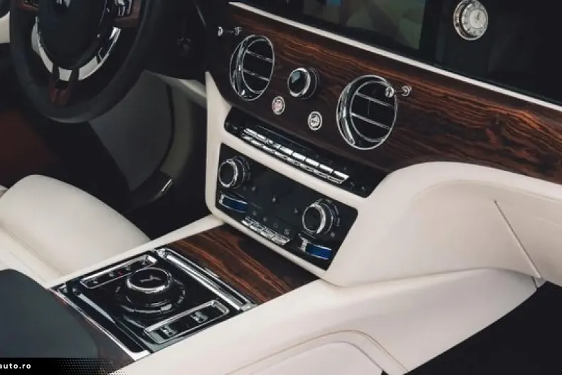 Rolls-Royce Ghost din 2022 cu 18.500 km - oferta ROL170556 - foto 13