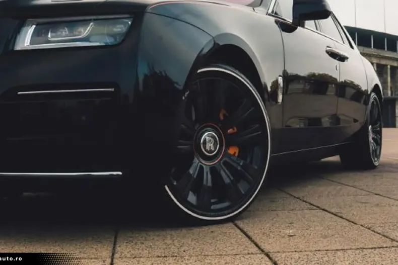 Rolls-Royce Ghost din 2022 cu 18.500 km - oferta ROL170556 - foto 19