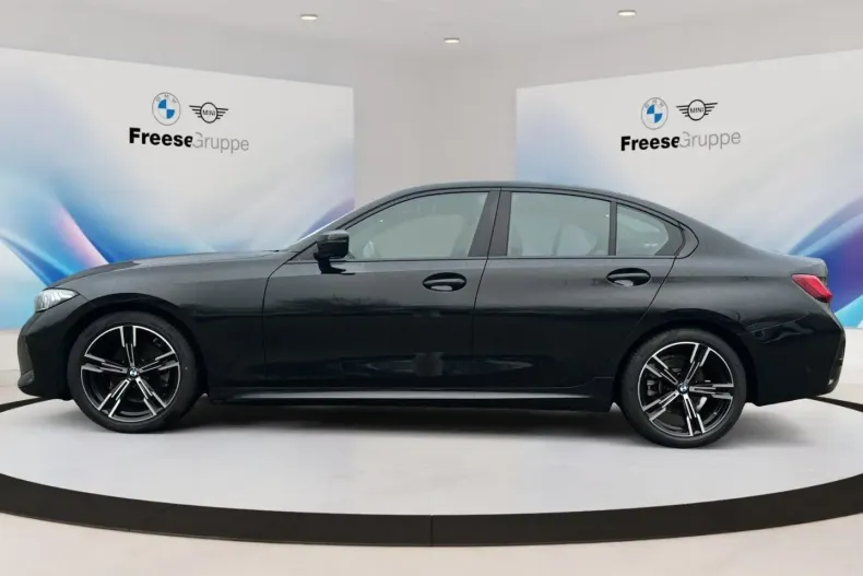 BMW 320 din 2022 cu 40.315 km - oferta BMW170562 - foto 4