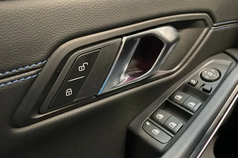 BMW 320 din 2025 cu 25.700 km - oferta BMW170563 - foto 19