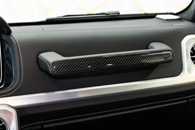 Mercedes-Benz G 63 AMG din 2025 cu 6.000 km - oferta MER170567 - foto 14