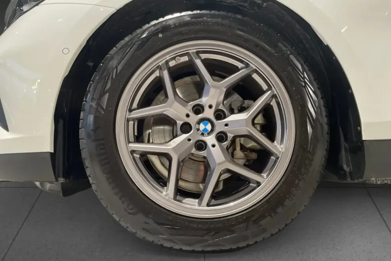 BMW 520 din 2024 cu 13.625 km - oferta BMW170570 - foto 12