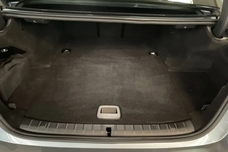 BMW 530 din 2022 cu 49.914 km - oferta BMW170572 - foto 13