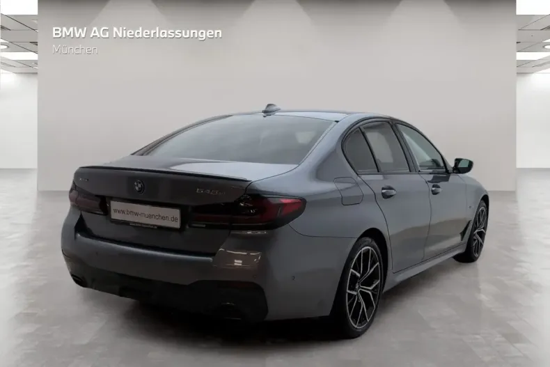 BMW 545 din 2022 cu 47.889 km - oferta BMW170573 - foto 4