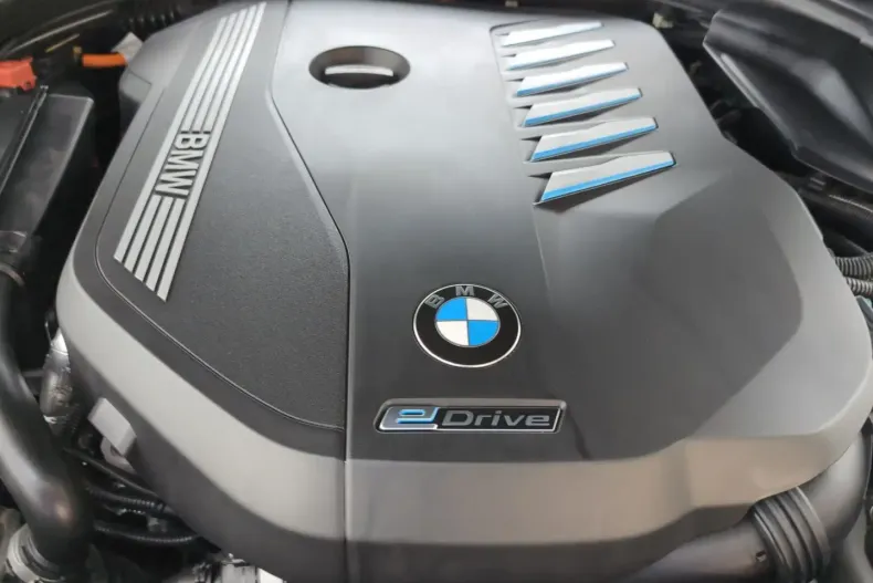 BMW 545 din 2022 cu 47.889 km - oferta BMW170573 - foto 13