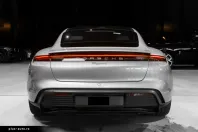 Porsche Taycan din 2022 cu 35.500 km - oferta POR170574 - foto 4