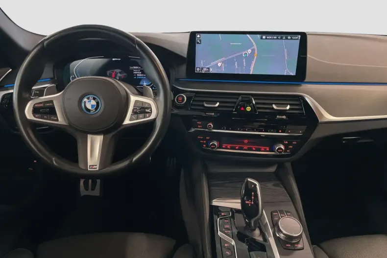 BMW 530 din 2022 cu 56.462 km - oferta BMW170575 - foto 7