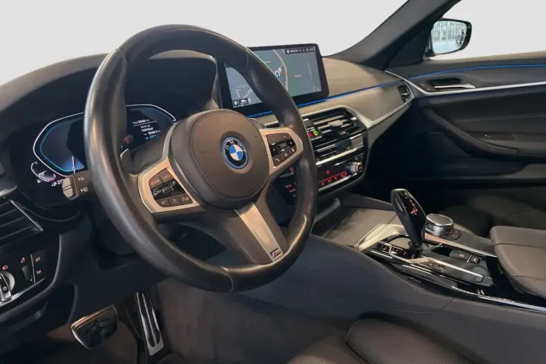 BMW 530 din 2022 cu 56.462 km - oferta BMW170575 - foto 9