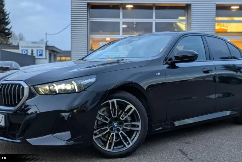 BMW 520 din 2025 cu 29.863 km - oferta BMW170576 - foto 1