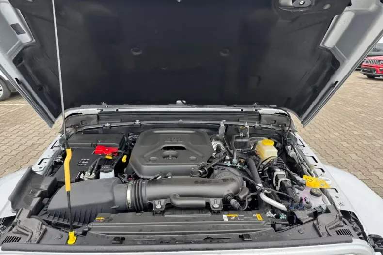 Jeep Wrangler din 2024 cu 19 km - oferta JEE170579 - foto 14