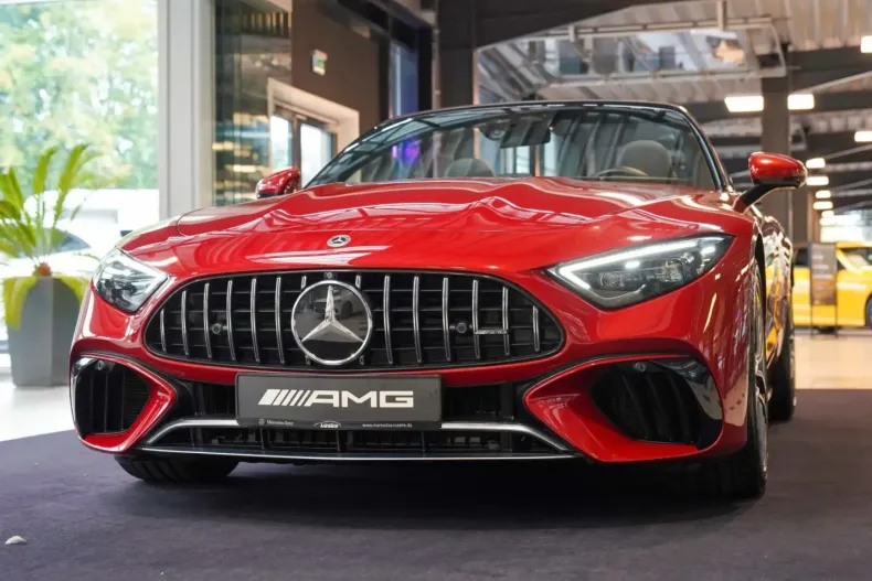 Mercedes-Benz SL 55 AMG din 2022 cu 5.320 km - oferta MER170580 - foto 9