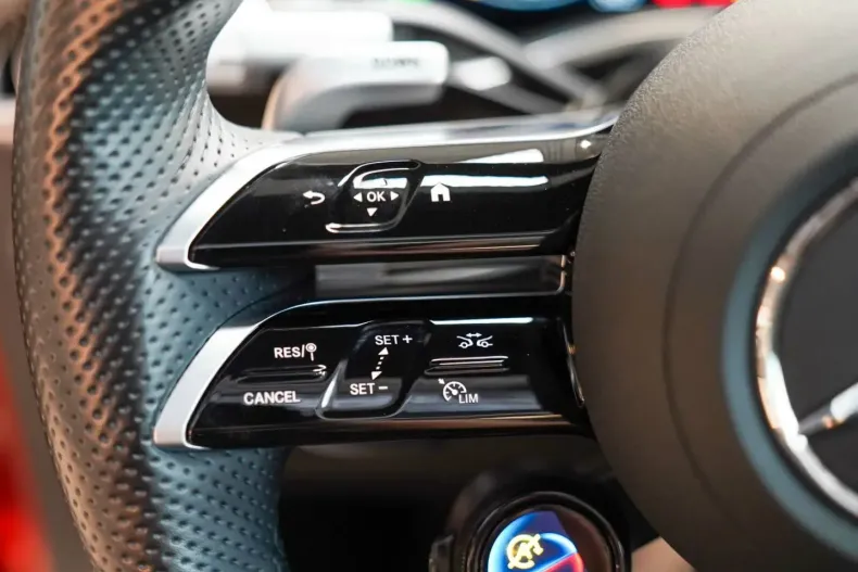 Mercedes-Benz SL 55 AMG din 2022 cu 5.320 km - oferta MER170580 - foto 18