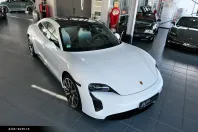 Porsche Taycan din 2022 cu 30.800 km - oferta POR170585 - foto 5