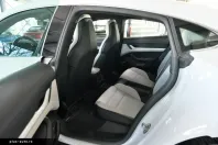 Porsche Taycan din 2022 cu 30.800 km - oferta POR170585 - foto 13