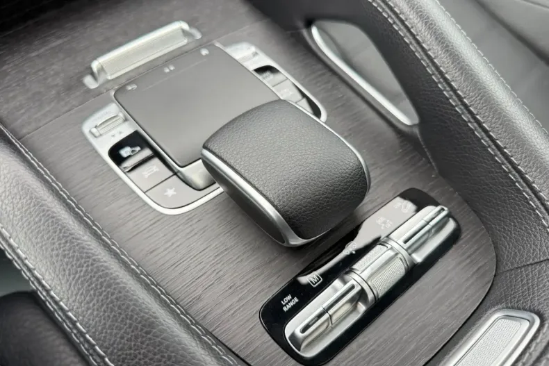 Mercedes-Benz GLE 580 din 2022 cu 54.127 km - oferta MER170586 - foto 39