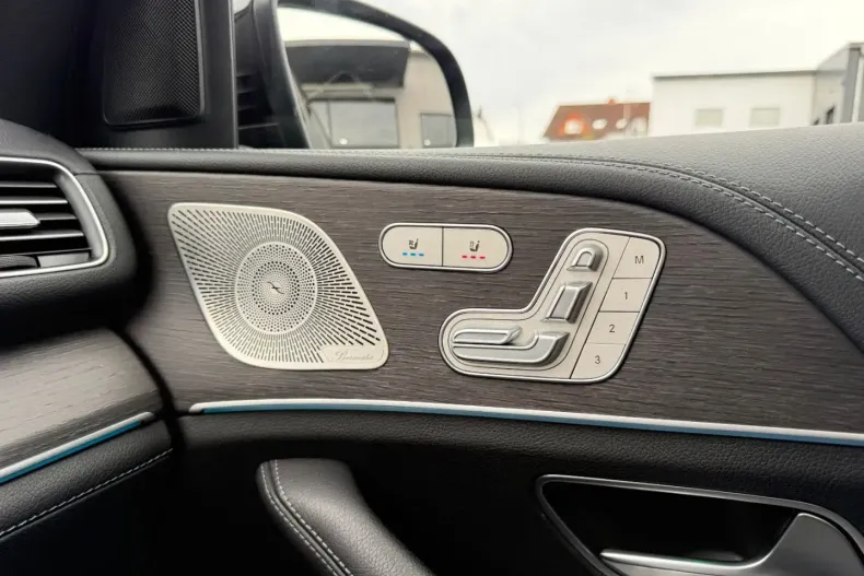 Mercedes-Benz GLE 580 din 2022 cu 54.127 km - oferta MER170586 - foto 40