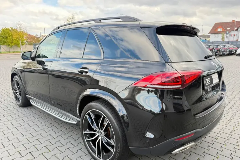 Mercedes-Benz GLE 580 din 2022 cu 54.127 km - oferta MER170586 - foto 46