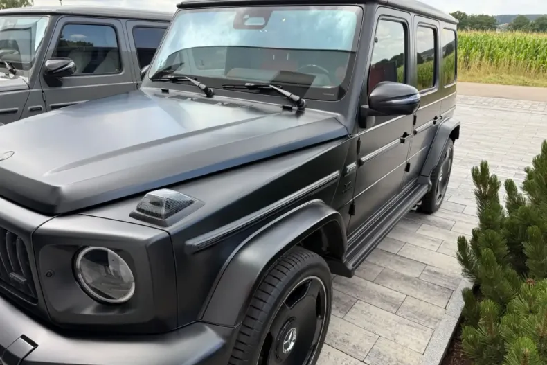 Mercedes-Benz G 63 AMG din 2025 cu 9.600 km - oferta MER170590 - foto 6