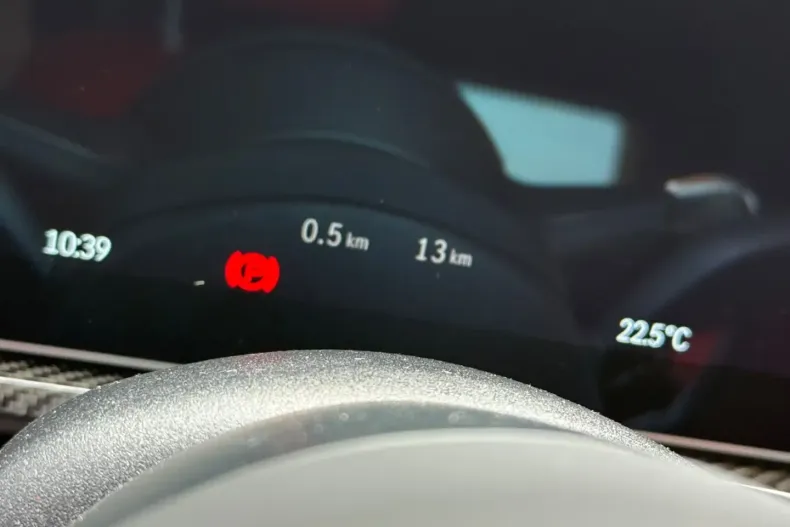 Mercedes-Benz G 63 AMG din 2025 cu 9.600 km - oferta MER170590 - foto 8