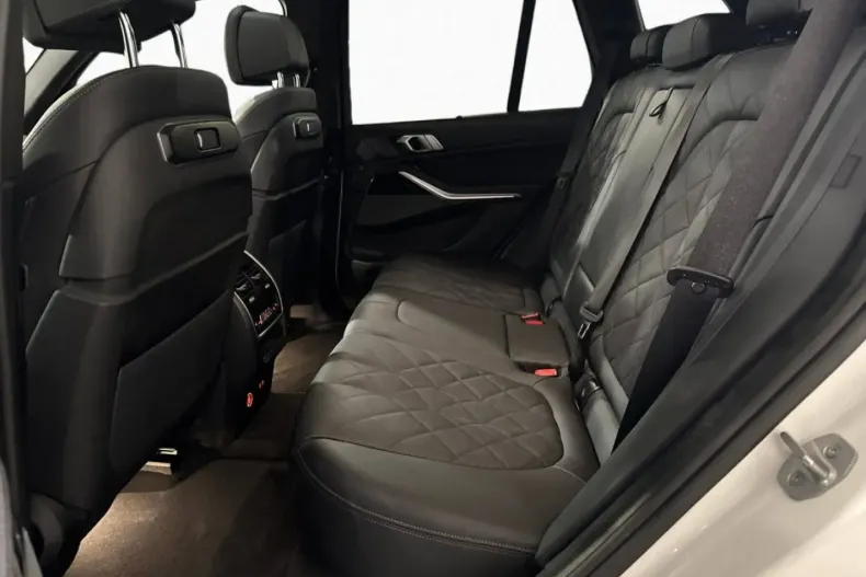 BMW X5 din 2025 cu 25.260 km - oferta BMW170592 - foto 10