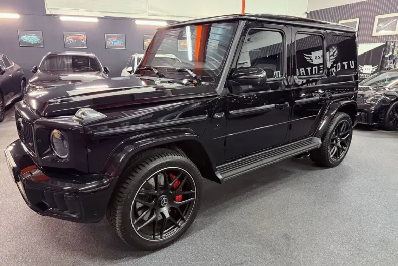 Mercedes-Benz G 63 AMG din 2025 cu 6.000 km - oferta MER170596 - foto 2