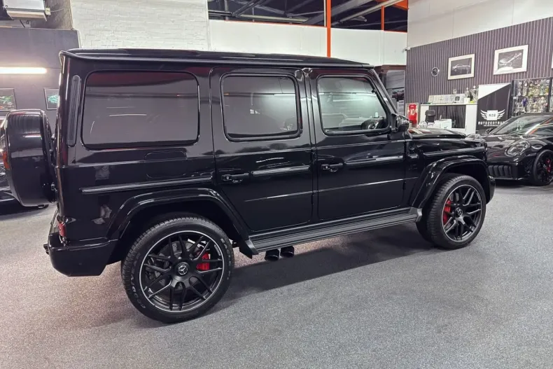 Mercedes-Benz G 63 AMG din 2025 cu 6.000 km - oferta MER170596 - foto 11