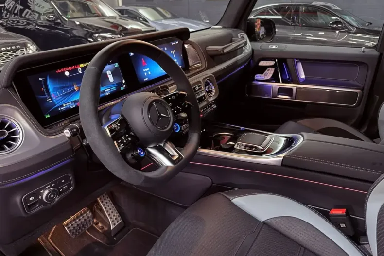 Mercedes-Benz G 63 AMG din 2025 cu 6.000 km - oferta MER170596 - foto 14