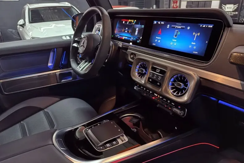 Mercedes-Benz G 63 AMG din 2025 cu 6.000 km - oferta MER170596 - foto 18