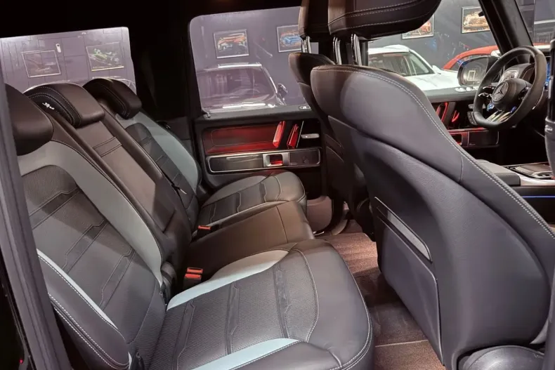 Mercedes-Benz G 63 AMG din 2025 cu 6.000 km - oferta MER170596 - foto 19