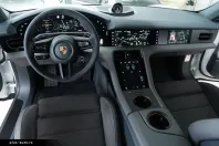 Porsche Taycan din 2021 cu 64.500 km - oferta POR170597 - foto 11