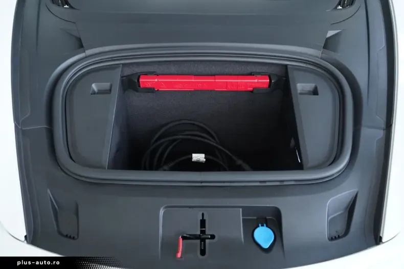 Porsche Taycan din 2021 cu 64.500 km - oferta POR170597 - foto 20