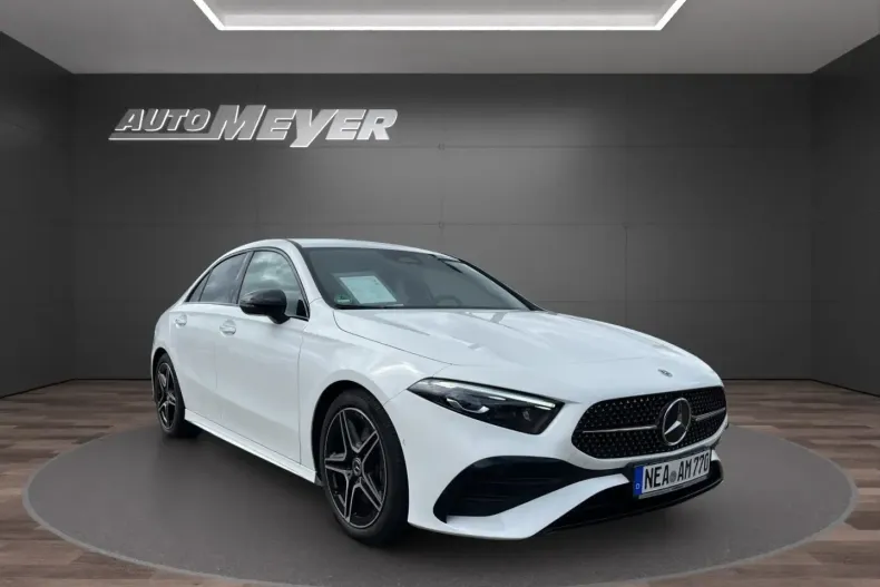 Mercedes-Benz A 250 din 2024 cu 24.900 km - oferta MER170599 - foto 1