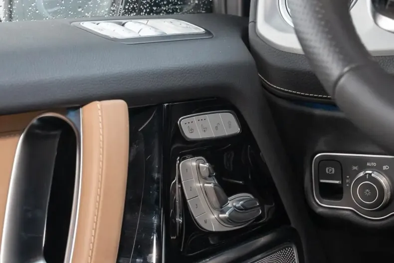 Mercedes-Benz G 63 AMG din 2025 cu 6.900 km - oferta MER170608 - foto 10