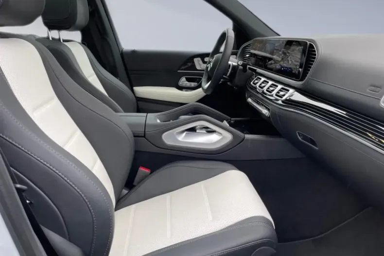 Mercedes-Benz GLE 450 din 2023 cu 14.337 km - oferta MER170624 - foto 8