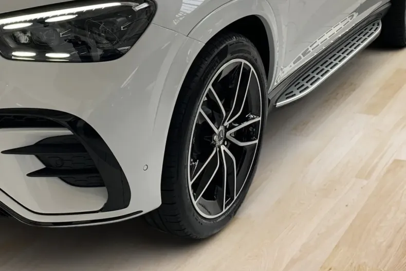 Mercedes-Benz GLE 450 din 2025 cu 19.066 km - oferta MER170628 - foto 5