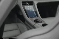 Porsche Taycan din 2022 cu 86.205 km - oferta POR170629 - foto 11