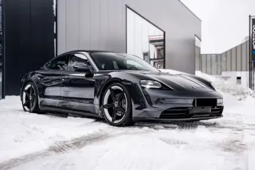 Porsche Taycan din 2021 - oferta POR170633