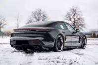 Porsche Taycan din 2021 cu 58.964 km - oferta POR170633 - foto 4