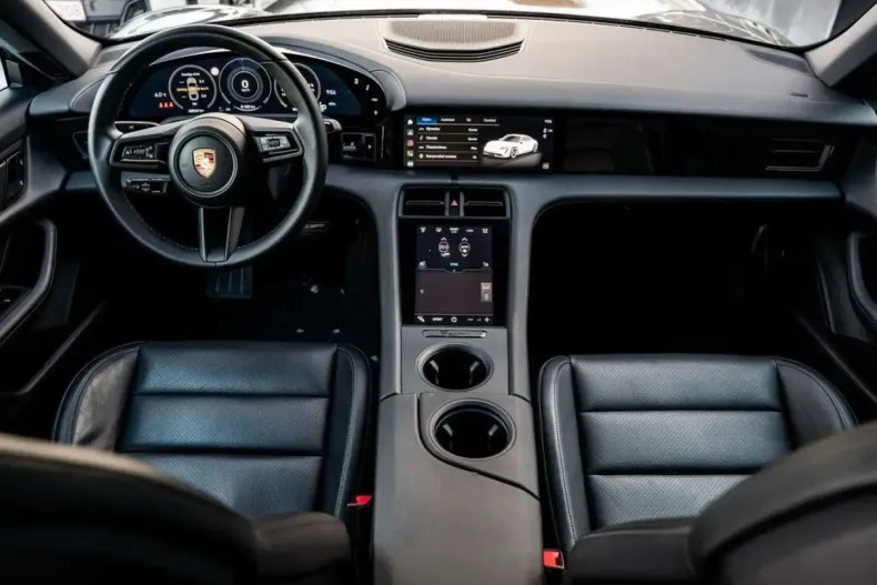 Porsche Taycan din 2021 cu 58.964 km - oferta POR170633 - foto 7