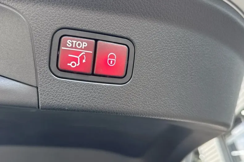 Mercedes-Benz GLE 450 din 2024 cu 20.766 km - oferta MER170634 - foto 18