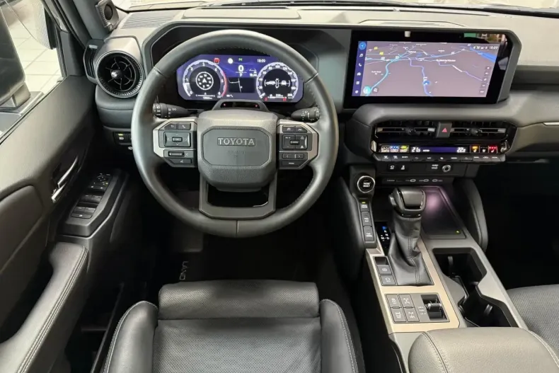 Toyota Land Cruiser din 2024 cu 13.643 km - oferta TOY170639 - foto 9