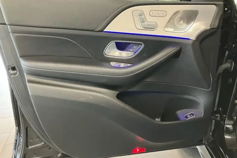 Mercedes-Benz GLE 450 din 2023 cu 33.842 km - oferta MER170646 - foto 6