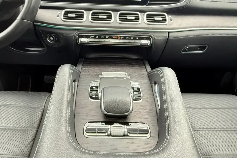 Mercedes-Benz GLE 580 din 2022 cu 54.127 km - oferta MER170650 - foto 19