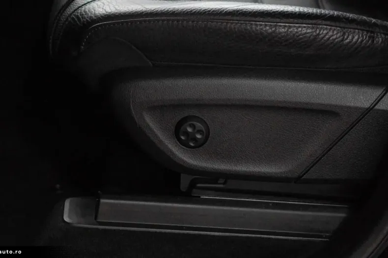 Mercedes-Benz GLE 350 din 2024 cu 56.111 km - oferta MER170651 - foto 13