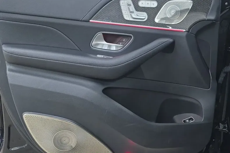 Mercedes-Benz GLE 580 din 2022 cu 41.667 km - oferta MER170652 - foto 21