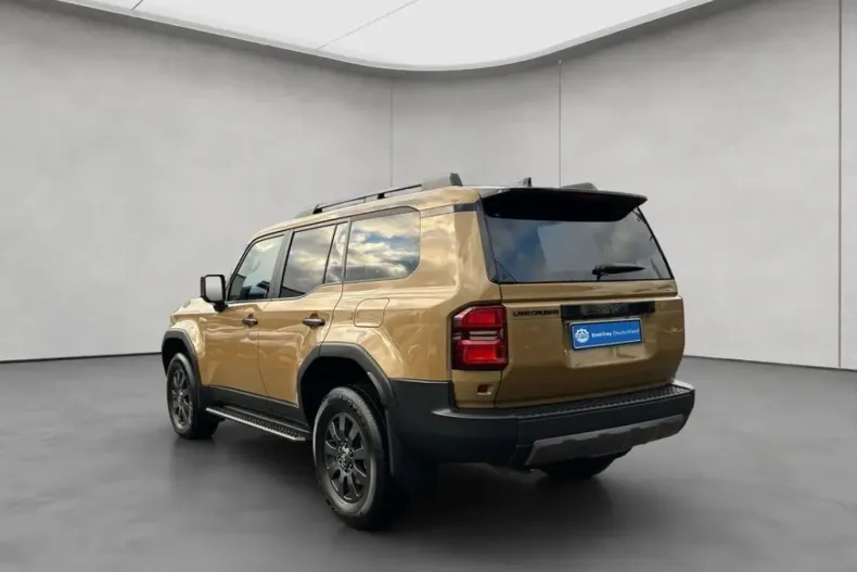 Toyota Land Cruiser din 2024 cu 18.750 km - oferta TOY170654 - foto 3