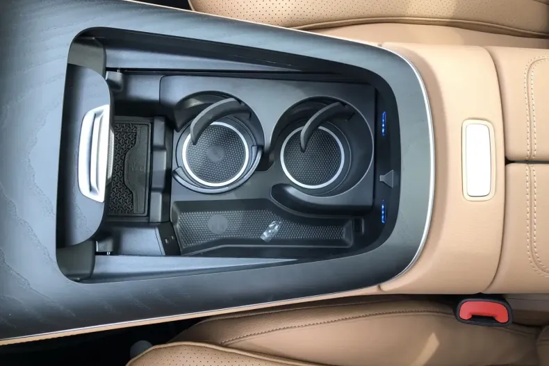 Mercedes-Benz E 200 din 2025 cu 11.901 km - oferta MER170659 - foto 17