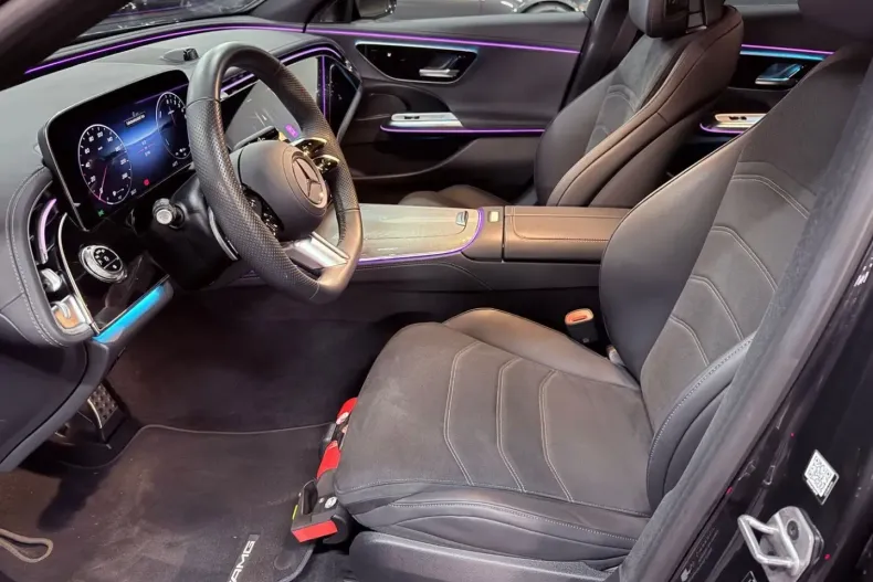 Mercedes-Benz E 300 din 2024 cu 8.000 km - oferta MER170660 - foto 13