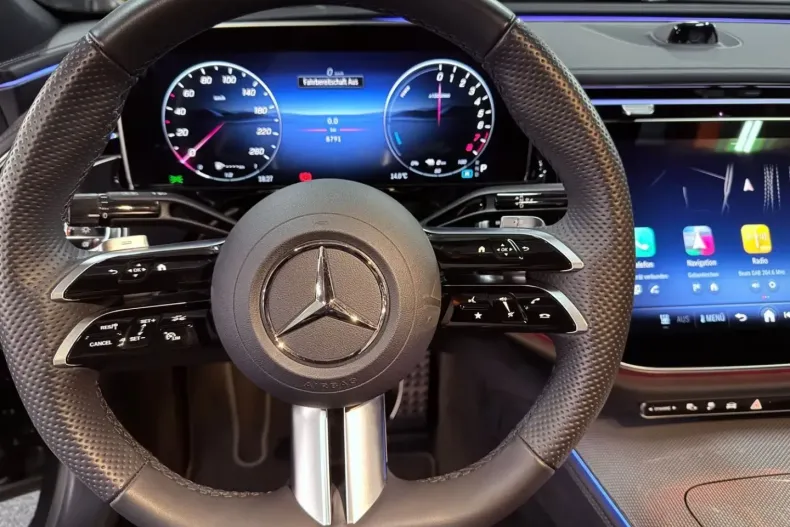 Mercedes-Benz E 300 din 2024 cu 8.000 km - oferta MER170660 - foto 15