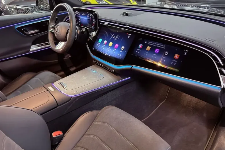 Mercedes-Benz E 300 din 2024 cu 8.000 km - oferta MER170660 - foto 16